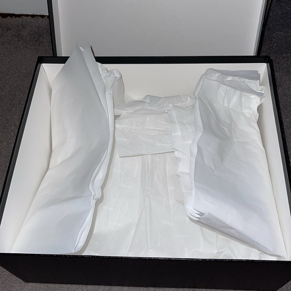 Channel empty sandals empty box - Picture 2 of 6